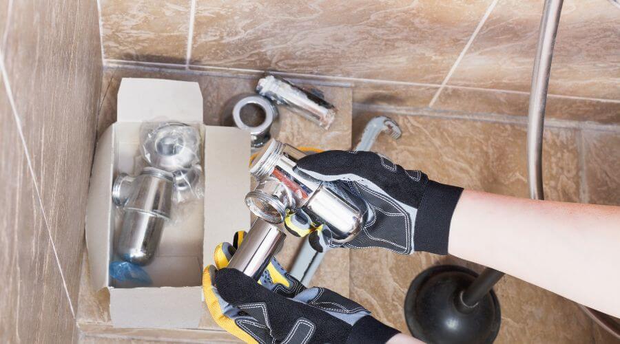 Expert Emergency Roof Repairs services in Summer Lake, OR
